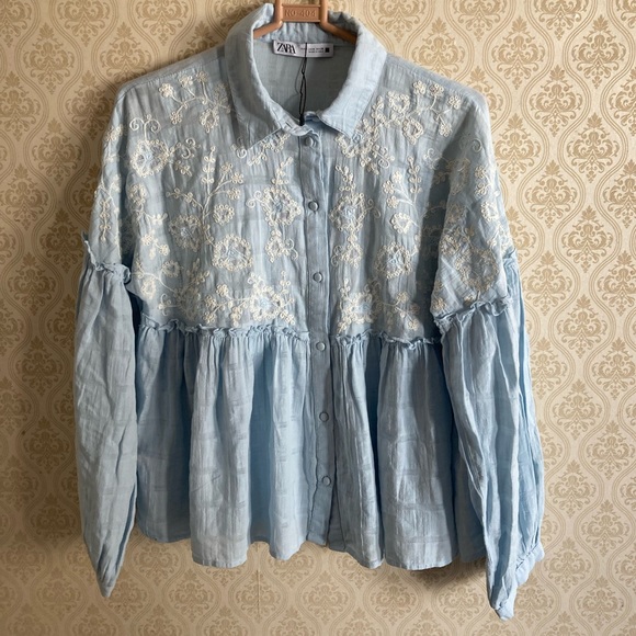 ZARA Sky Blue Gathered Embroidery Top - Picture 4 of 5
